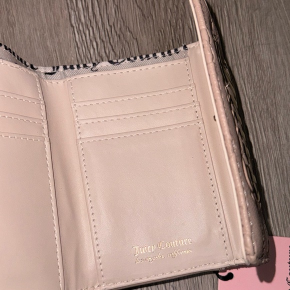 NEW Juicycouture Upgrade U Double Sided Trifold Wallet - Picture 4 of 5